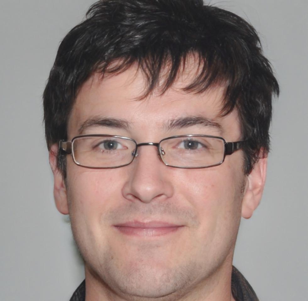 Portrait de Maxence Dubernard